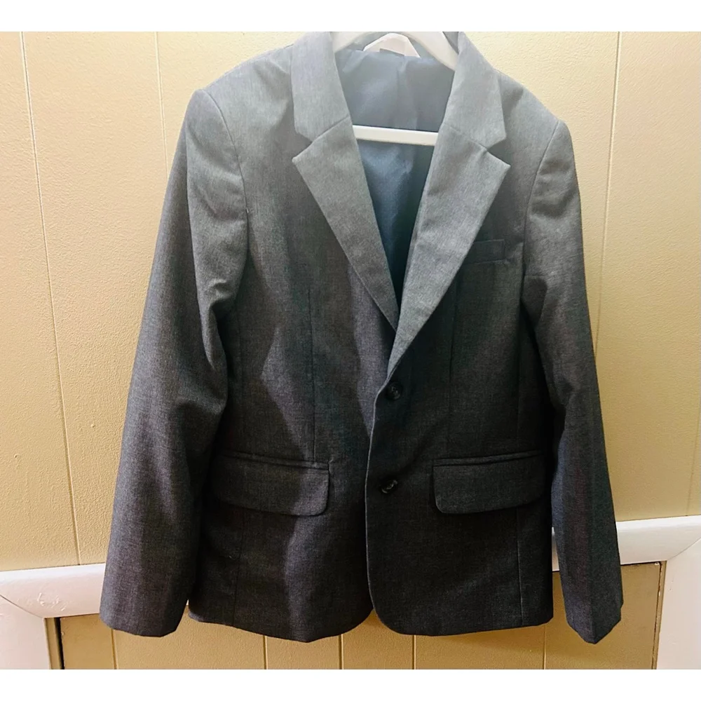 Cat & Jack Boy’s Gray Suit Jacket Blazer Size 8 Button Front
